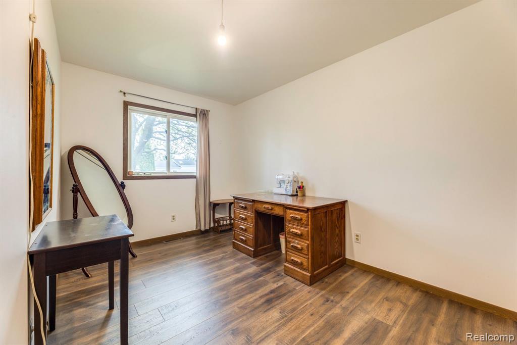 516 WILLIAM G Drive, Capac, MI 48014 — Photo 28