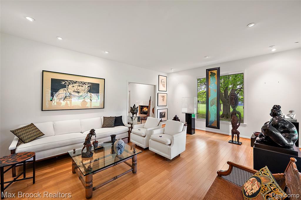 30400 Woodhaven Lane, Beverly Hills, MI 48025 — Photo 4