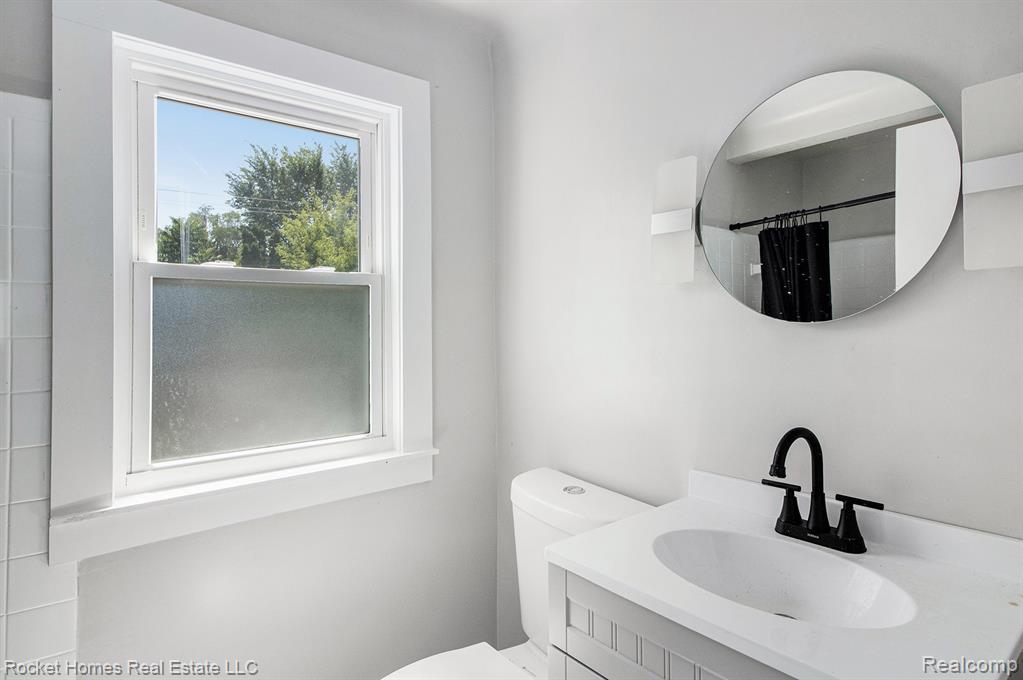 9928 E Outer Drive, Detroit, MI 48224 — Photo 20