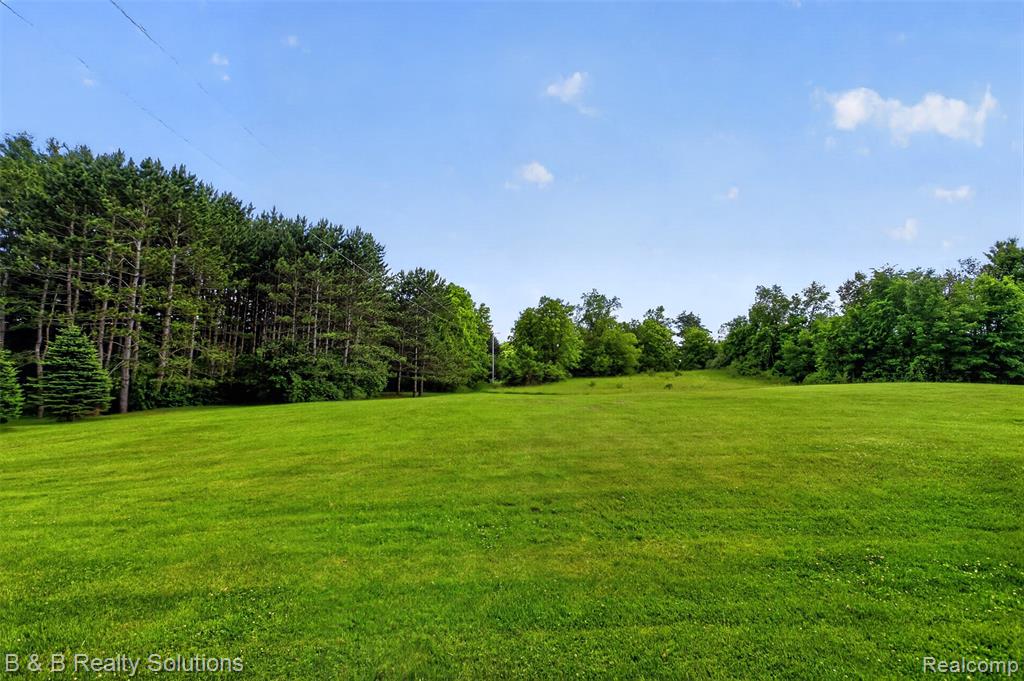 5544 Piersonville Road, Columbiaville, MI 48421 — Photo 13