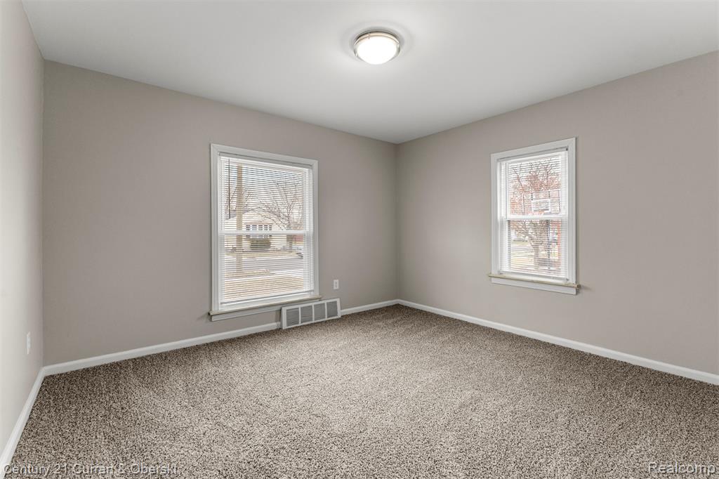 1046 6th Street, Wyandotte, MI 48192 — Photo 18