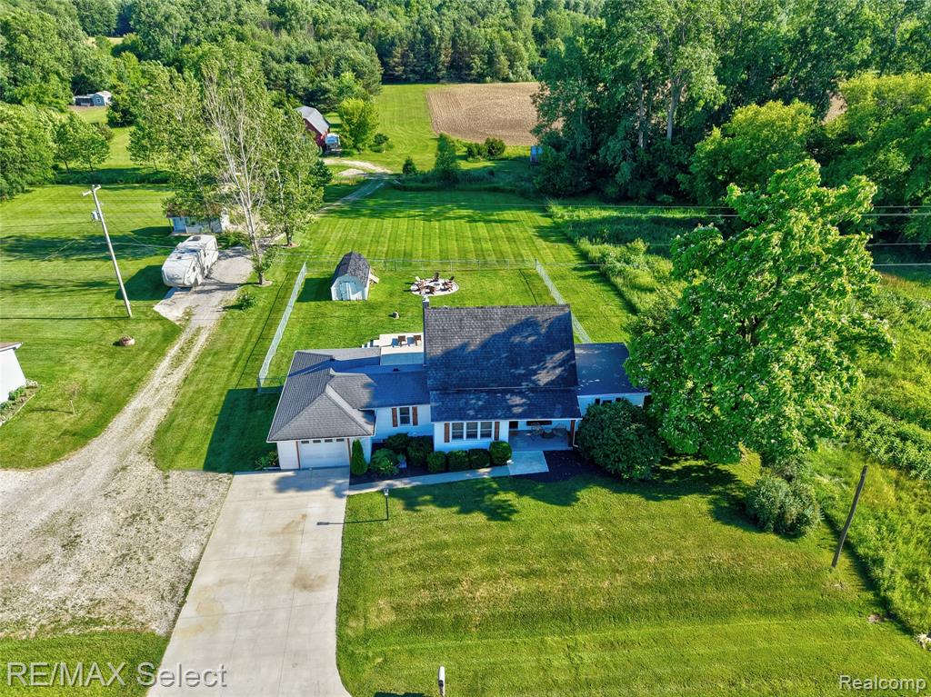 10469 W PIERSON Road, Flushing, MI 48433 — Photo 3