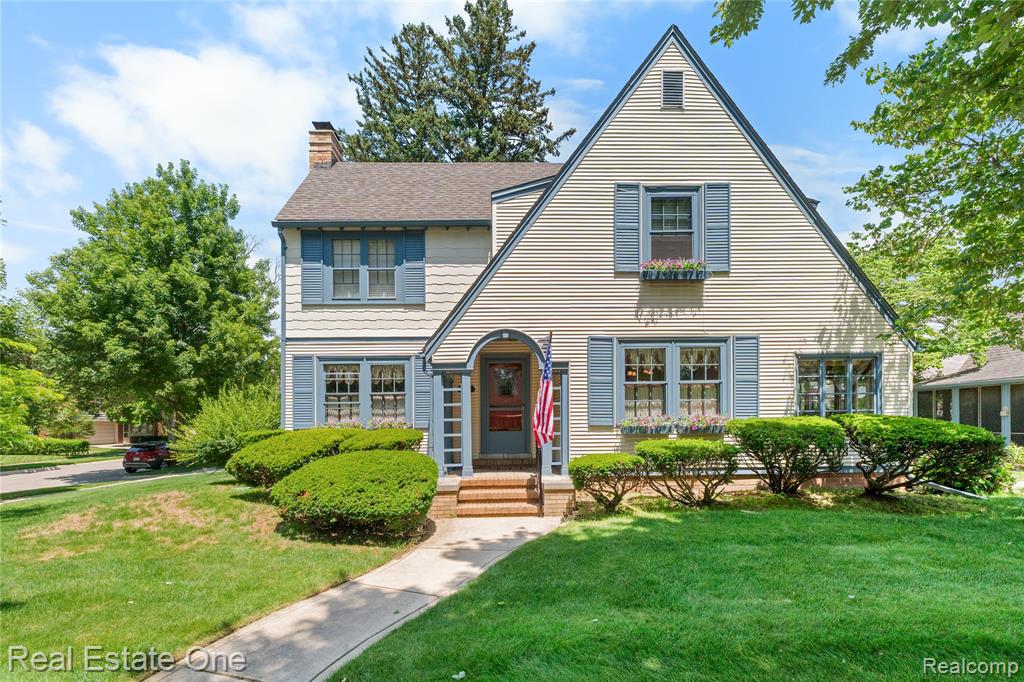 23760 Hudson Street, Dearborn, MI 48124