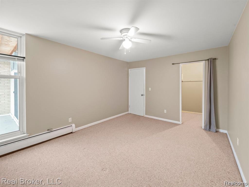 4905 Crooks Road, Royal Oak, MI 48073 — Photo 11