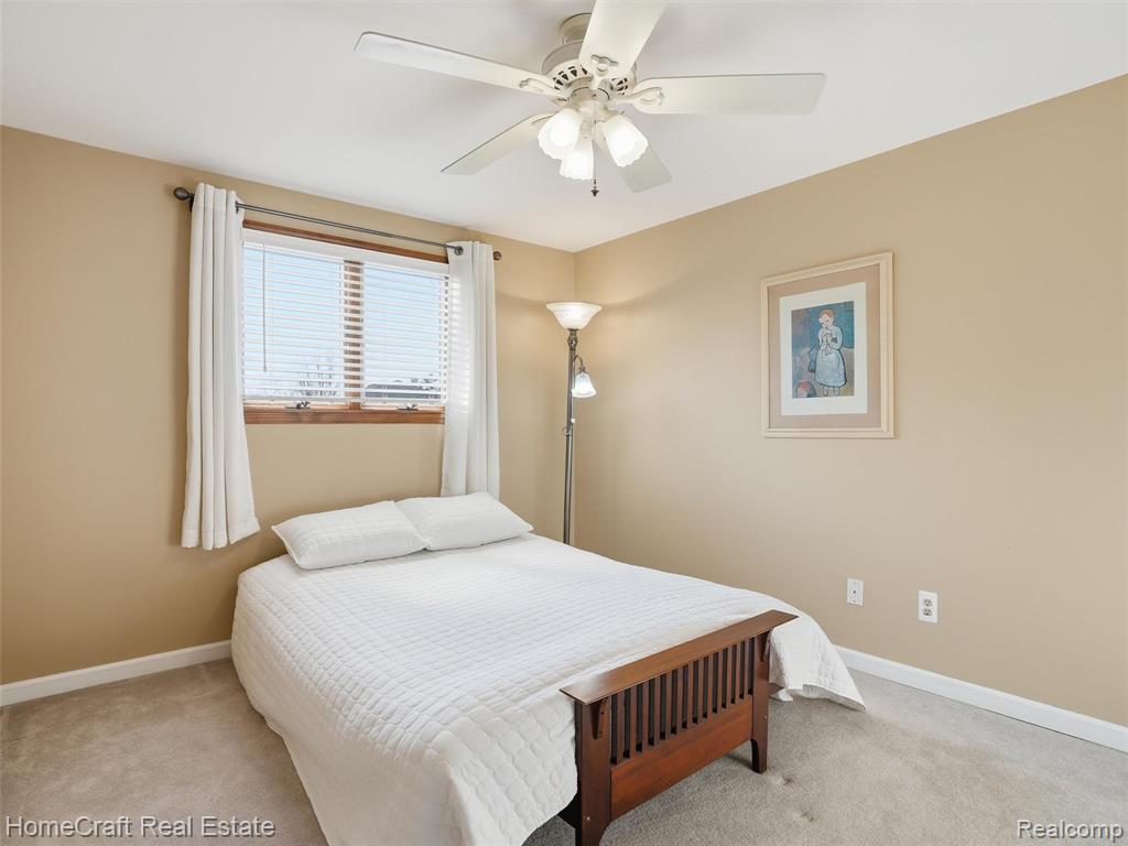 404 KINGS Way, Canton, MI 48188 — Photo 28