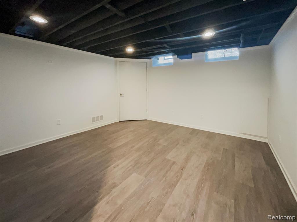 399 KENDRY, Bloomfield Hills, MI 48302 — Photo 21