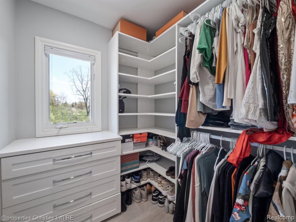 920 SOUTHDOWN Road, Bloomfield Hills, MI 48304 — Photo 39