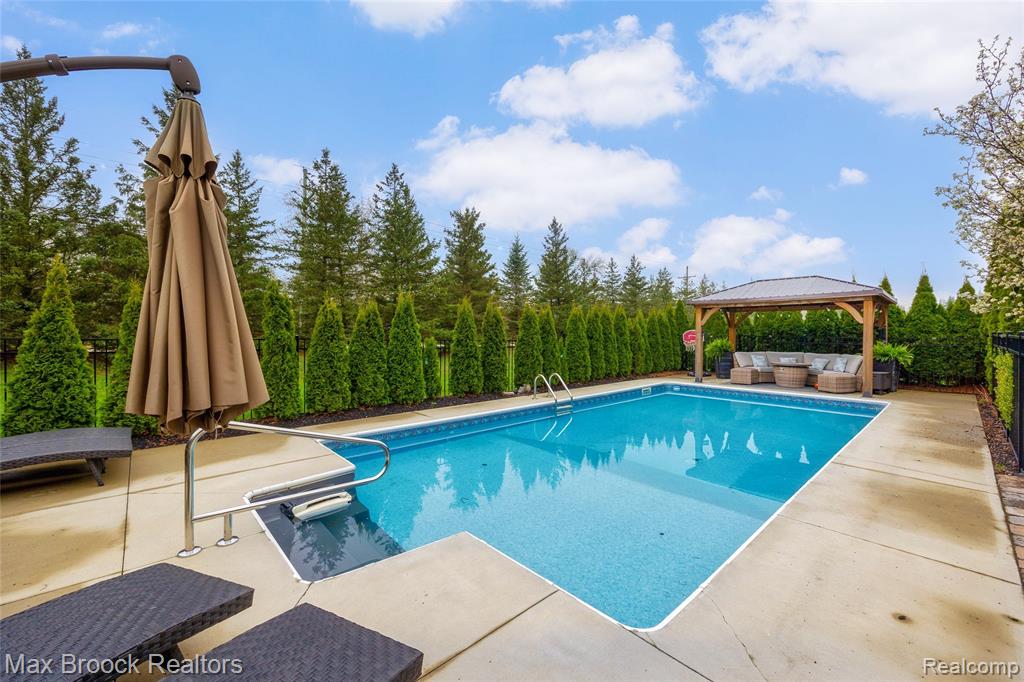 22462 Cyprus Drive, Northville, MI 48167 — Photo 8