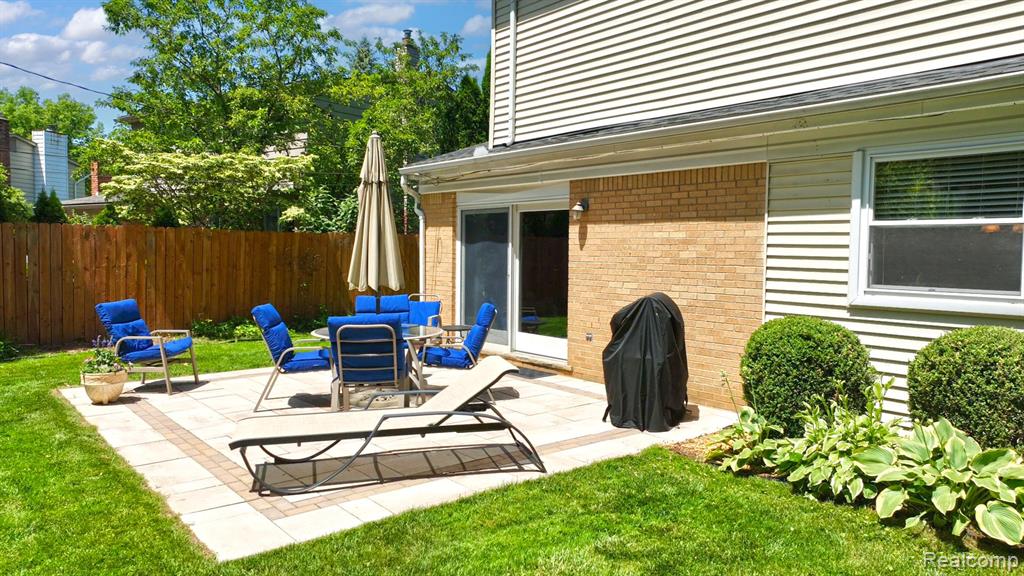 4180 Allegheny Drive, Troy, MI 48085 — Photo 38