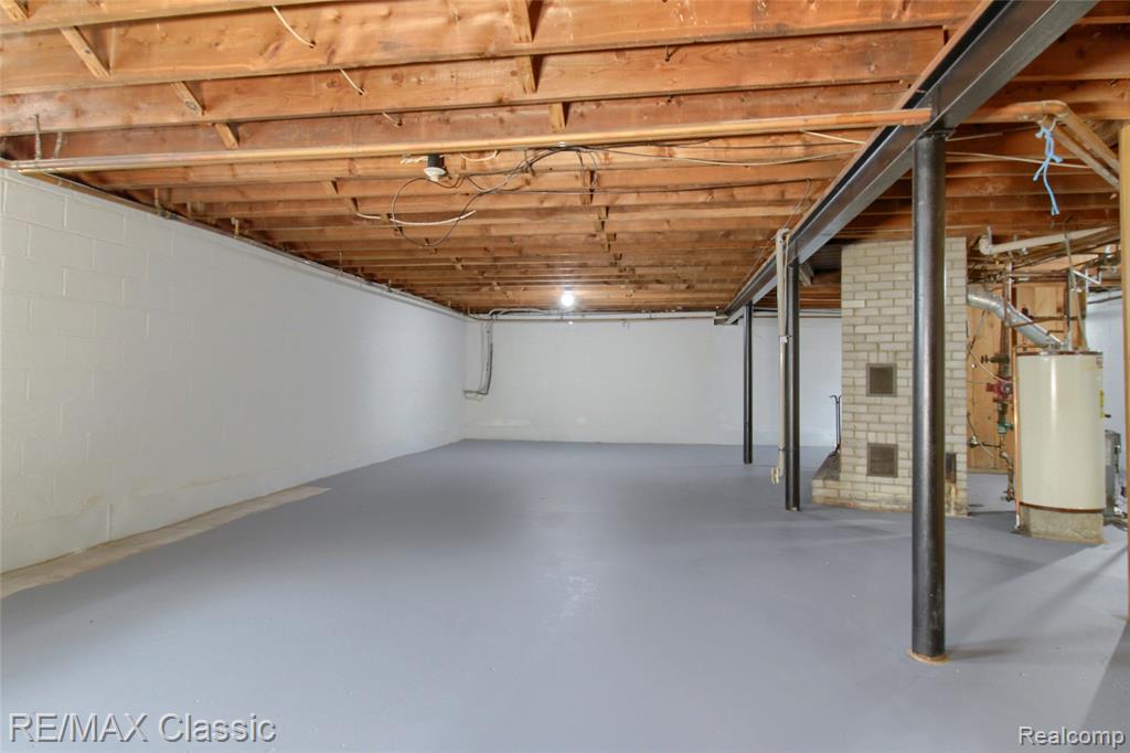 10268 7 Mile Road, Northville, MI 48167 — Photo 26