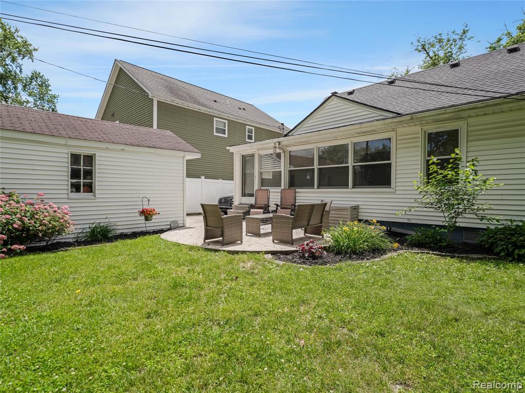 1944 Cummings Avenue, Berkley, MI 48072 — Photo 29