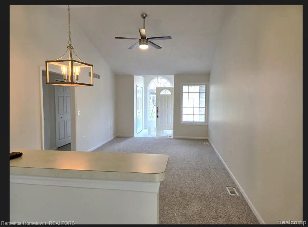 8 Hickory Court, Unit 8, Dearborn Heights, MI 48127 — Photo 22