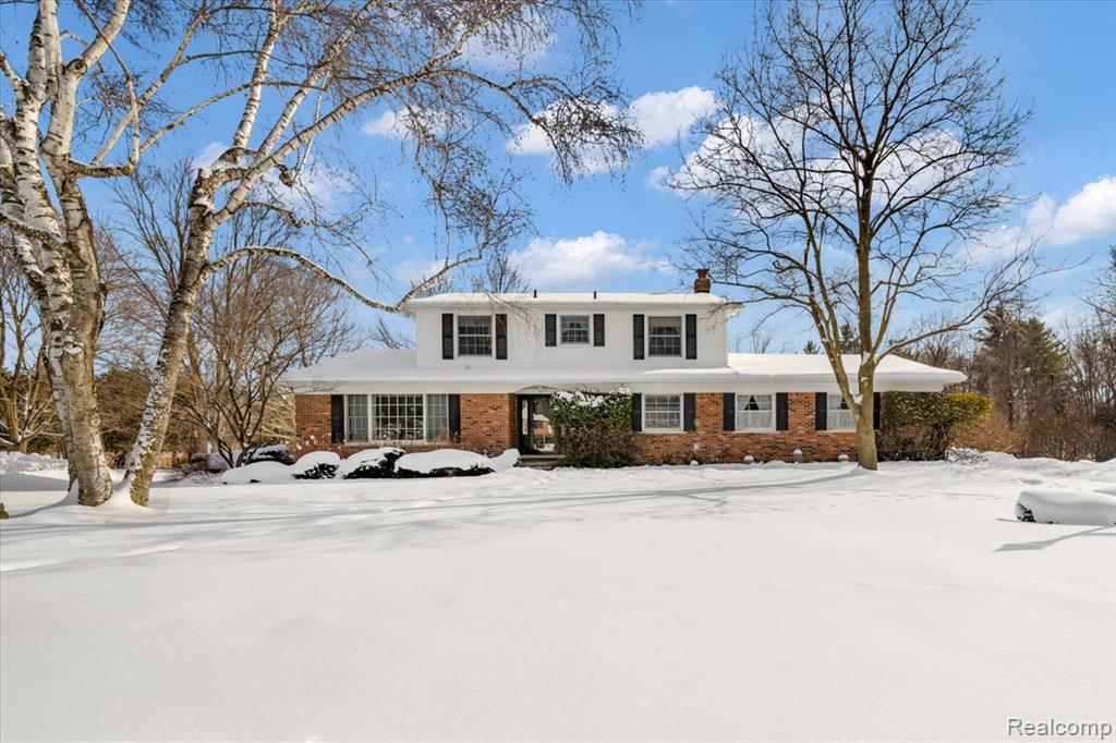 5815 Beechview Drive, Rochester, MI 48306 — front exterior