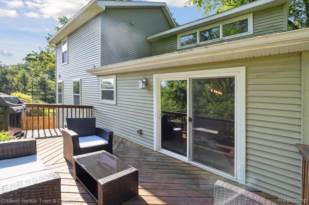 4577 Oaklawn Drive, Pinckney, MI 48169 — Photo 44