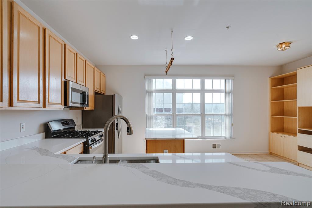 43846 E Cherry Grove Court, Canton, MI, 48188