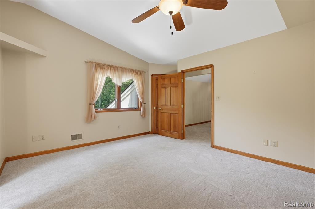 27967 Galien Drive, South Lyon, MI 48178 — Photo 28