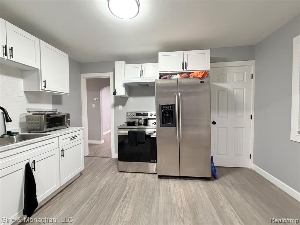 19605 Kelly Road, Harper Woods, MI 48225 — Photo 4