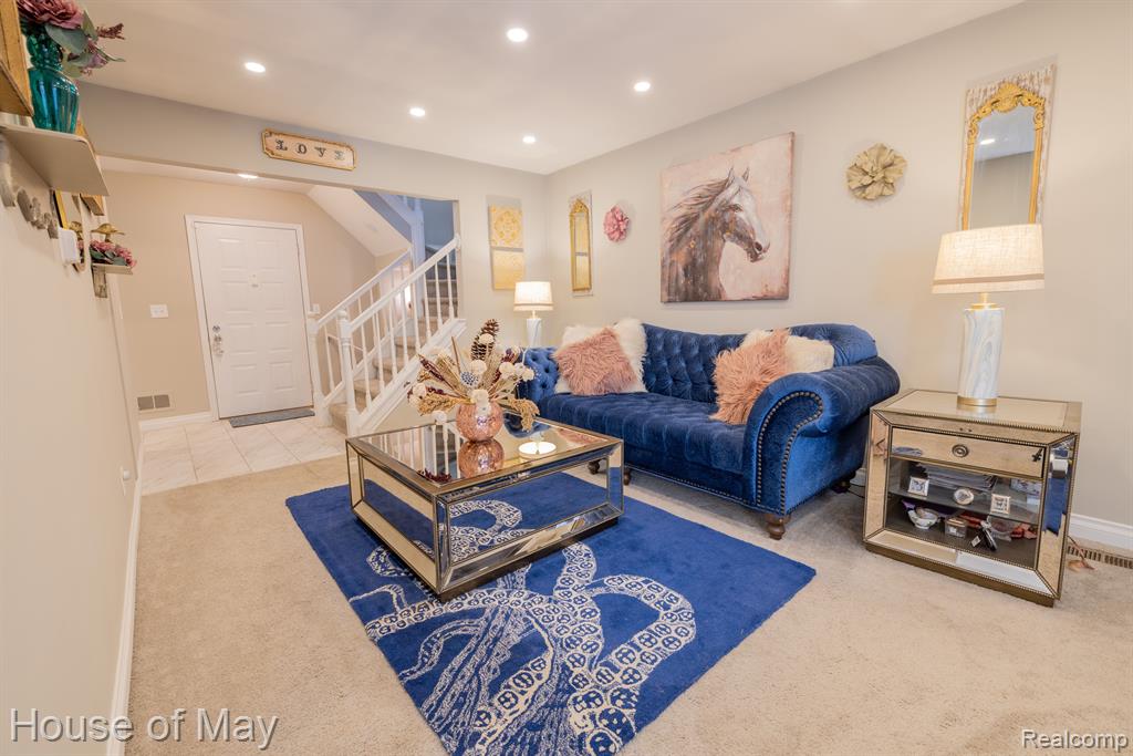 28601 REGENT N, Southfield, MI 48076 — Photo 3