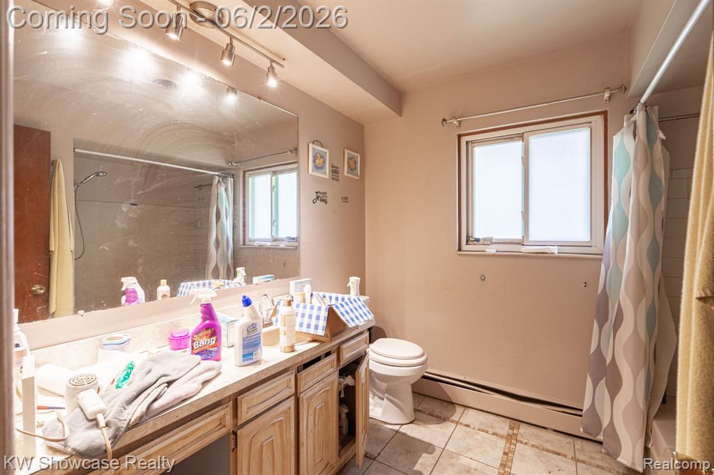 820 Clara Street, Commerce Twp, MI 48390 — Photo 33