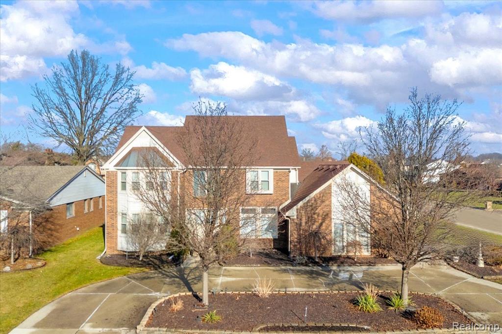 18676 Country Club Circle, Riverview, MI 48193 — Photo 41