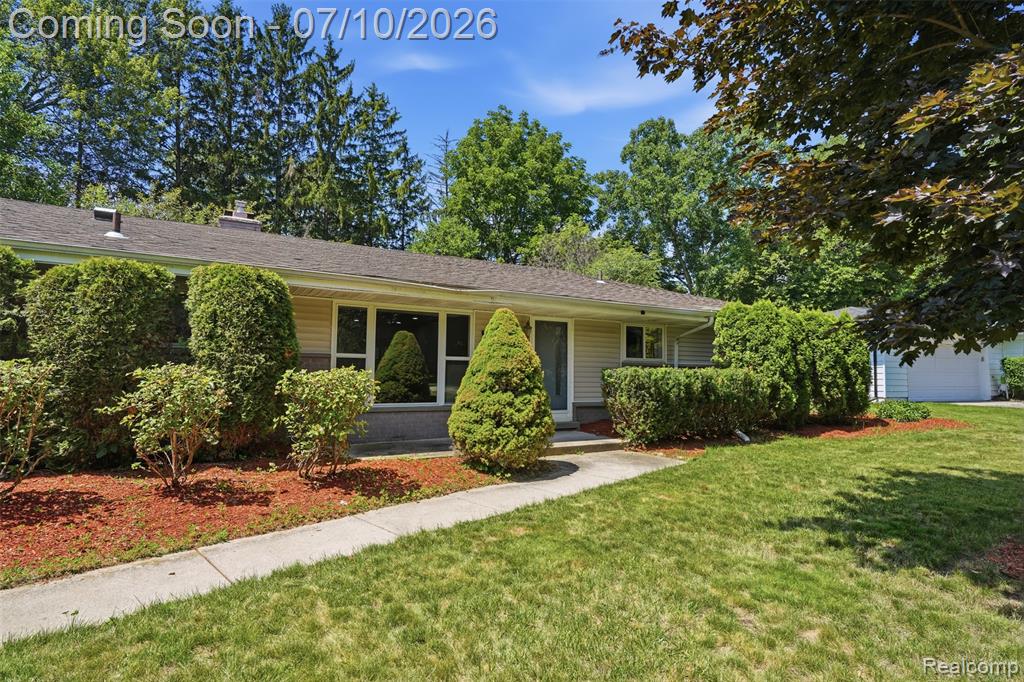 7264 S Tratham Court, West Bloomfield, MI — Photo 2