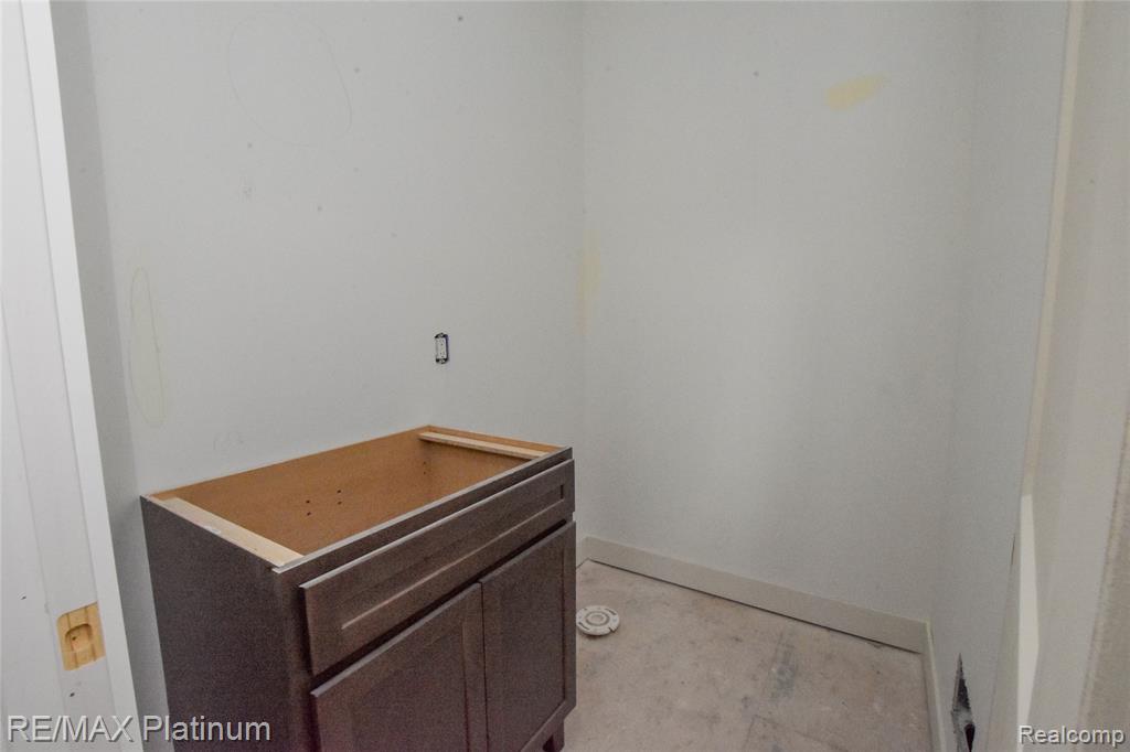 4570 Stillmeadow, Howell, MI 48843 — Photo 10