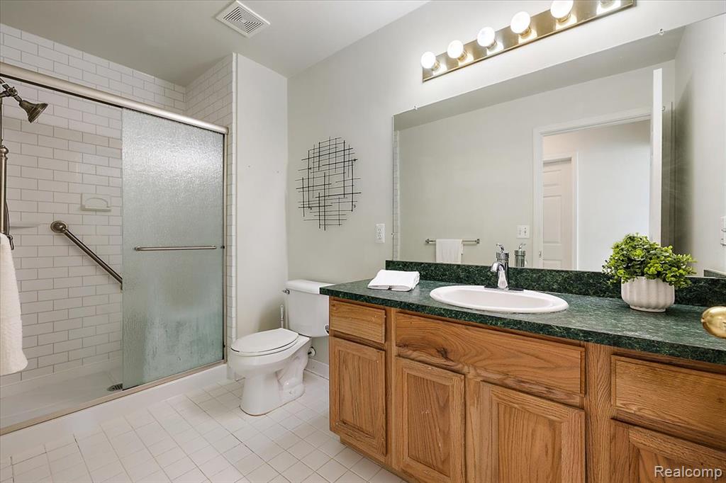 44119 Kendyl, Sterling Heights, MI 48314 — Photo 18