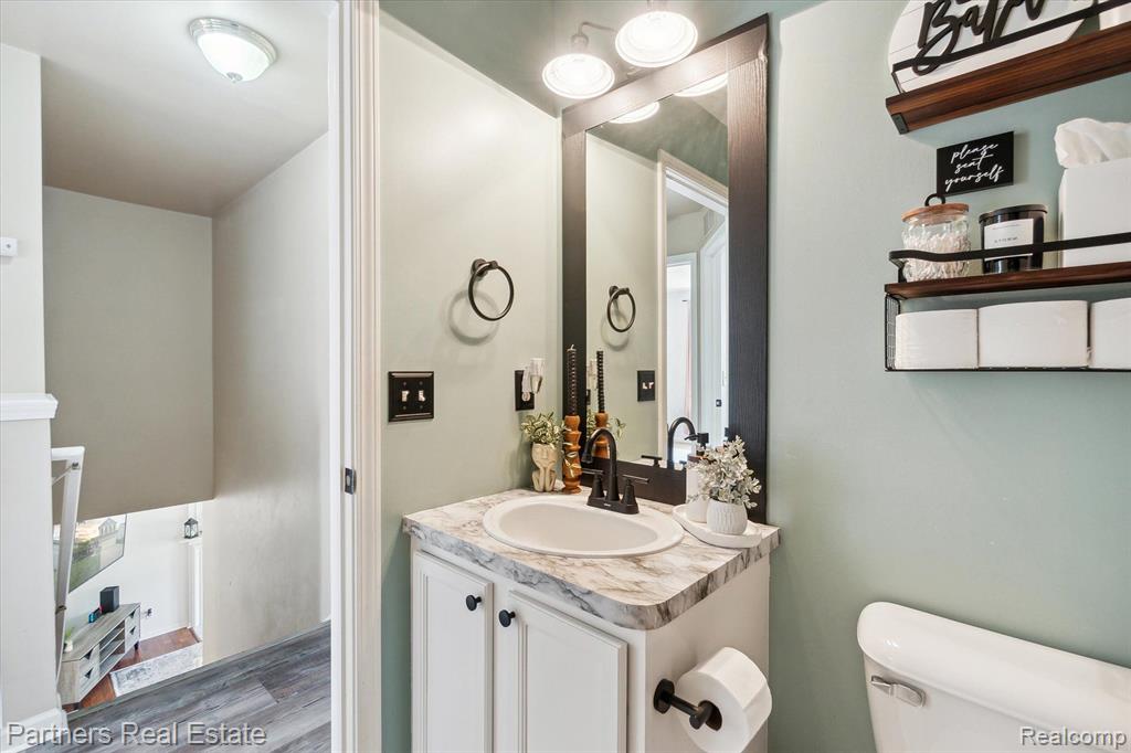 9955 W Avondale Circle, Ypsilanti, MI 48198 — Photo 24