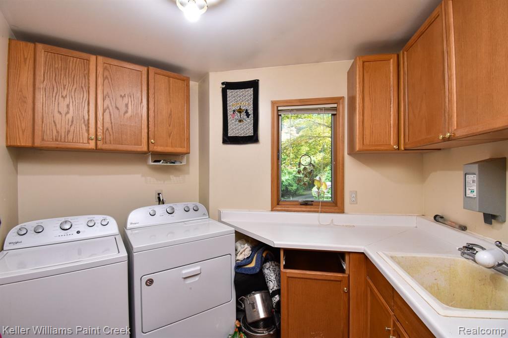713 KNIBBE Road, Lake Orion, MI 48362 — Photo 20