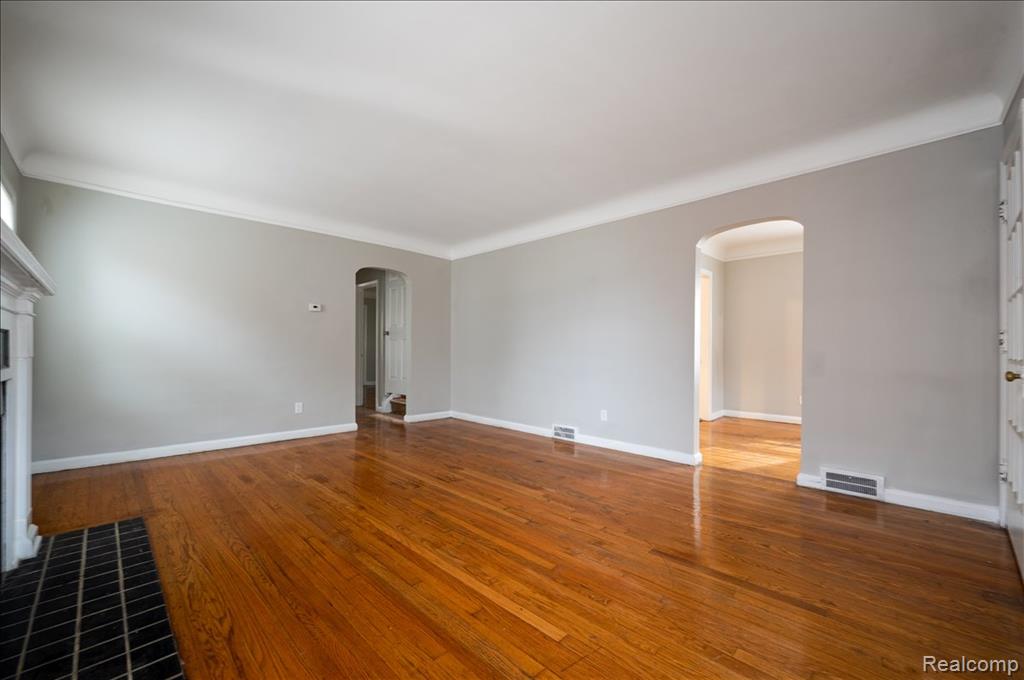 5534 OLDTOWN Street, Detroit, MI 48224 — Photo 11