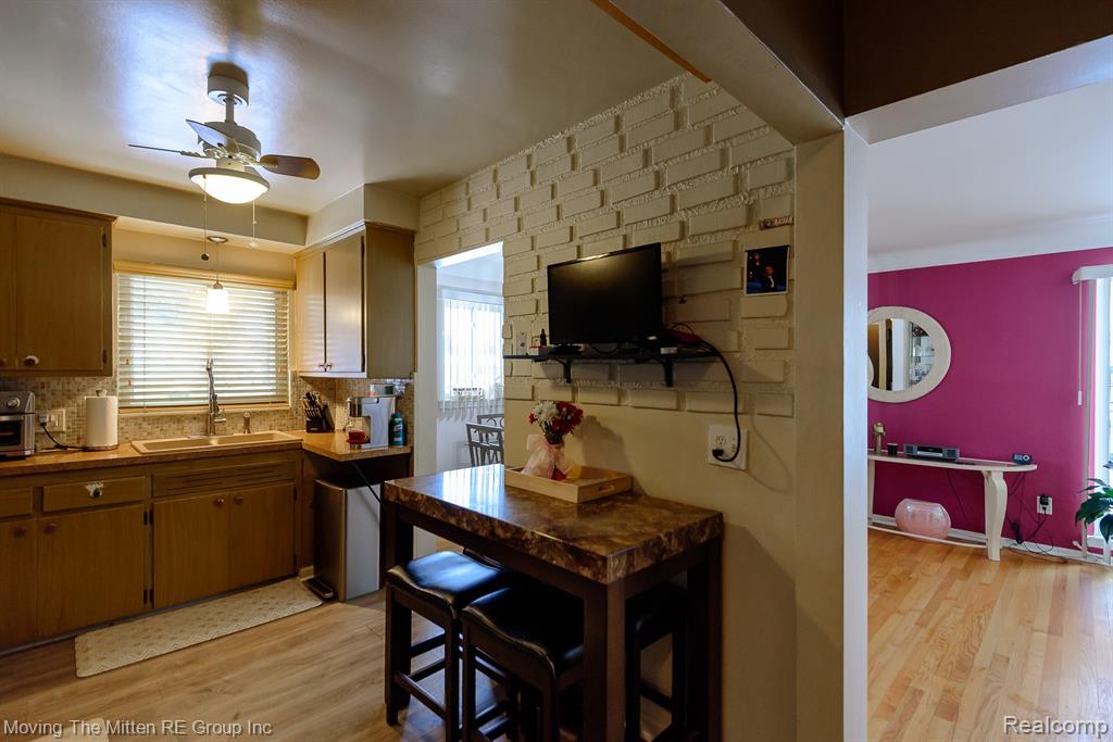 8913 Appleton Street, Redford, MI 48239 — Photo 12