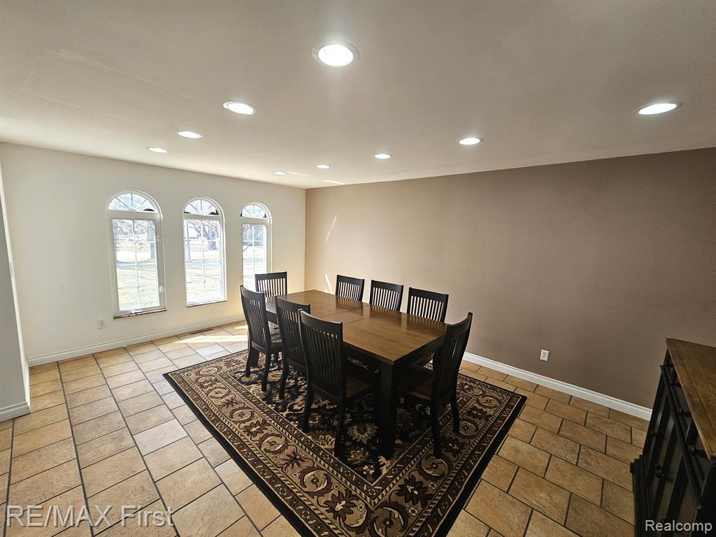 700 BYRAM LAKE Drive, Linden, MI 48451 — Photo 15