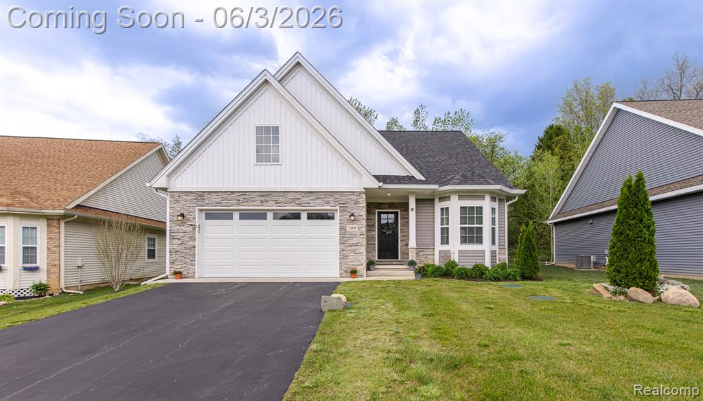 7466 Village Court, Davisburg, MI 48350