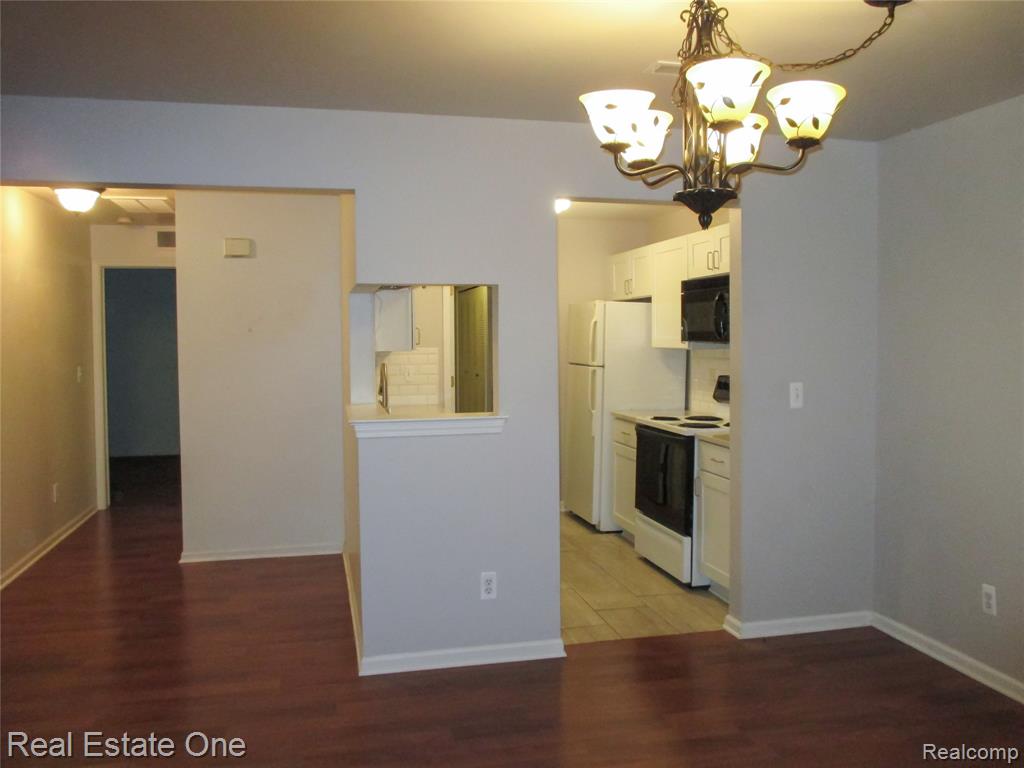 44982 Marigold Drive, Sterling Heights, MI 48314 — Photo 3
