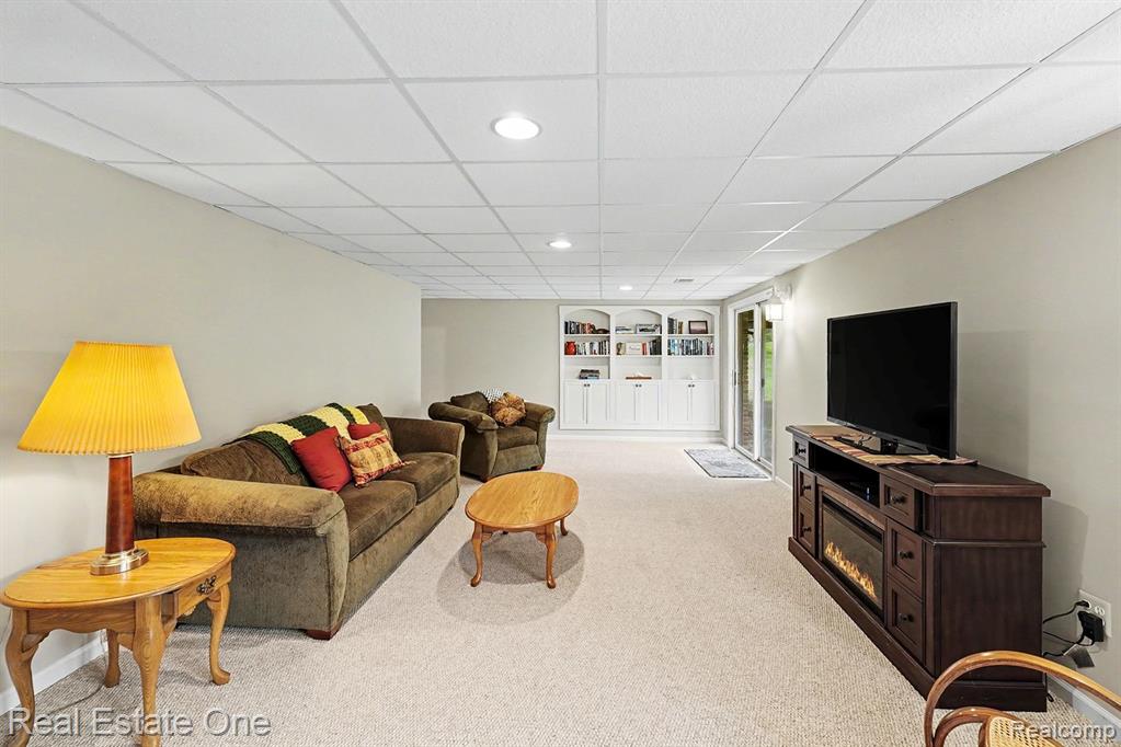 8189 High Point Trail, White Lake, MI — Photo 31