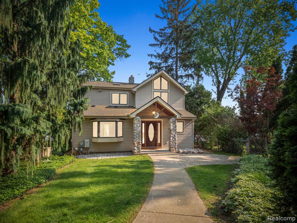 7028 Terrell Street, Waterford, MI