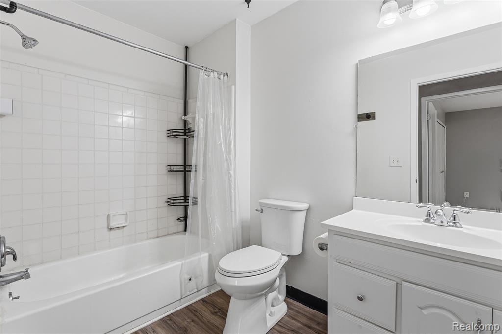41009 Southwind Drive, Canton, MI 48188 — Photo 18