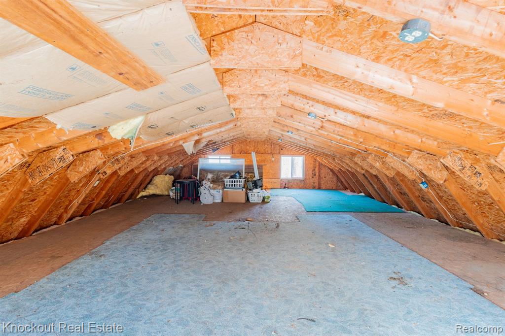 13475 DIXIE Highway, Birch Run, MI 48415 — Photo 33