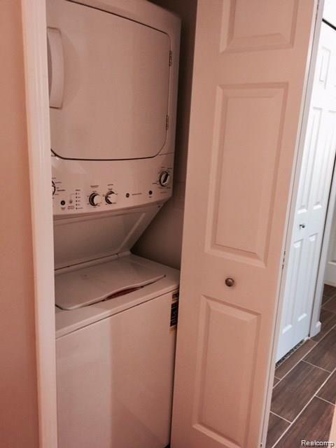 954 Bloomfield Village, Auburn Hills, MI 48326 — Photo 15