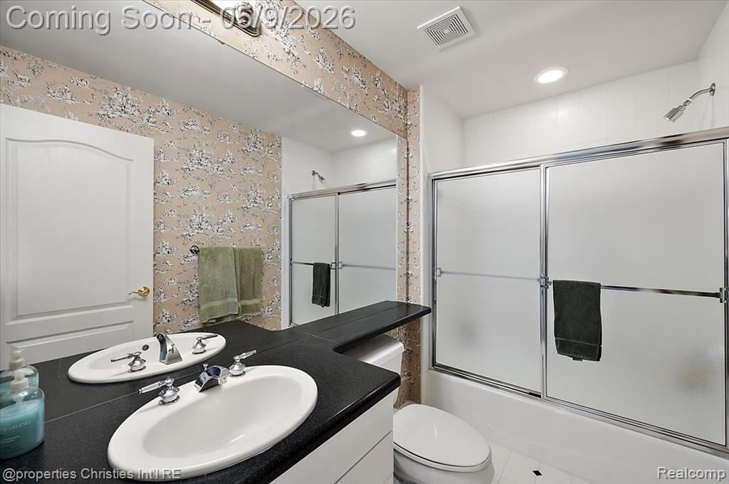 4145 Chatfield Lane, Troy, MI 48098 — Photo 43