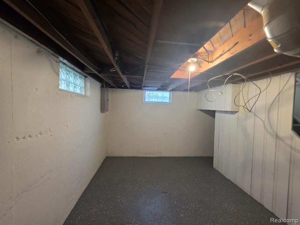 18975 Greydale Avenue, Detroit, MI 48219 — Photo 16