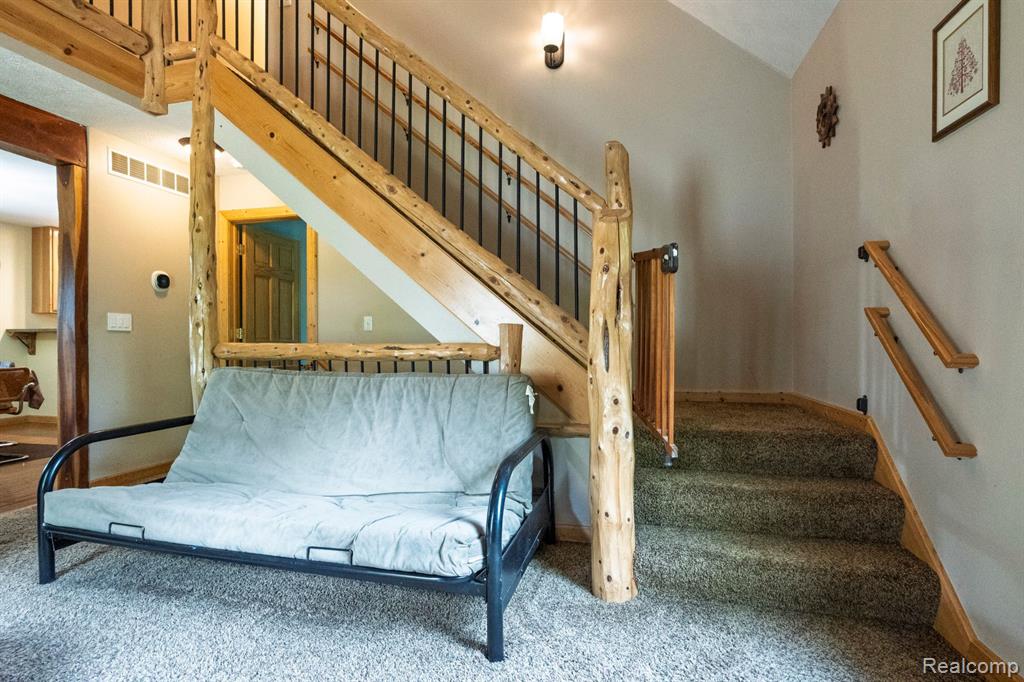 475 Dailey Court, Fowlerville, MI 48836 — Photo 8