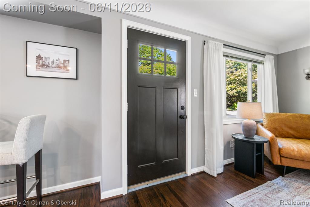 704 N Edison Avenue, Royal Oak, MI 48067 — Photo 8