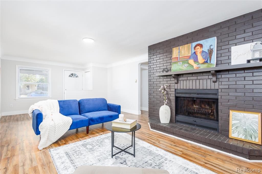 5502 Rowley Boulevard, Waterford, MI 48329 — Photo 12