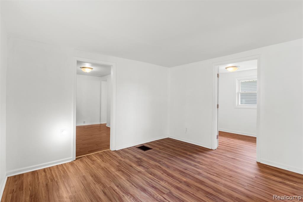 8014 Haviland Beach Drive, Linden, MI 48451 — Photo 11