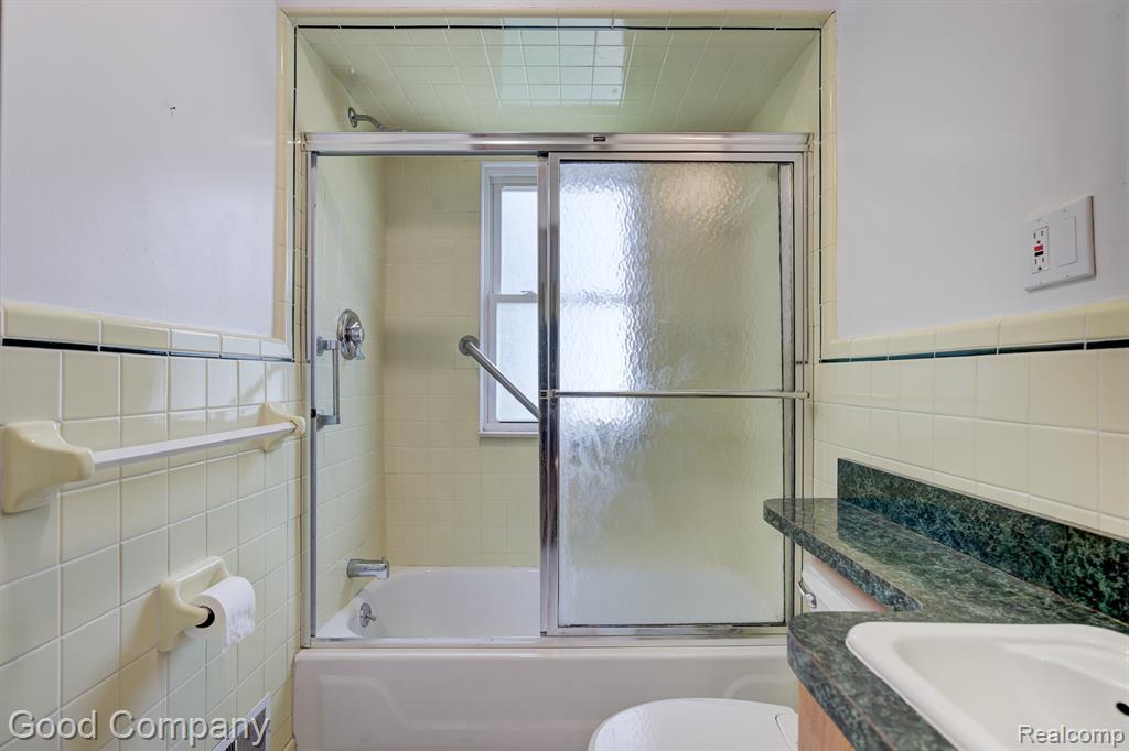4003 Edgar Avenue, Royal Oak, MI 48073 — Photo 18