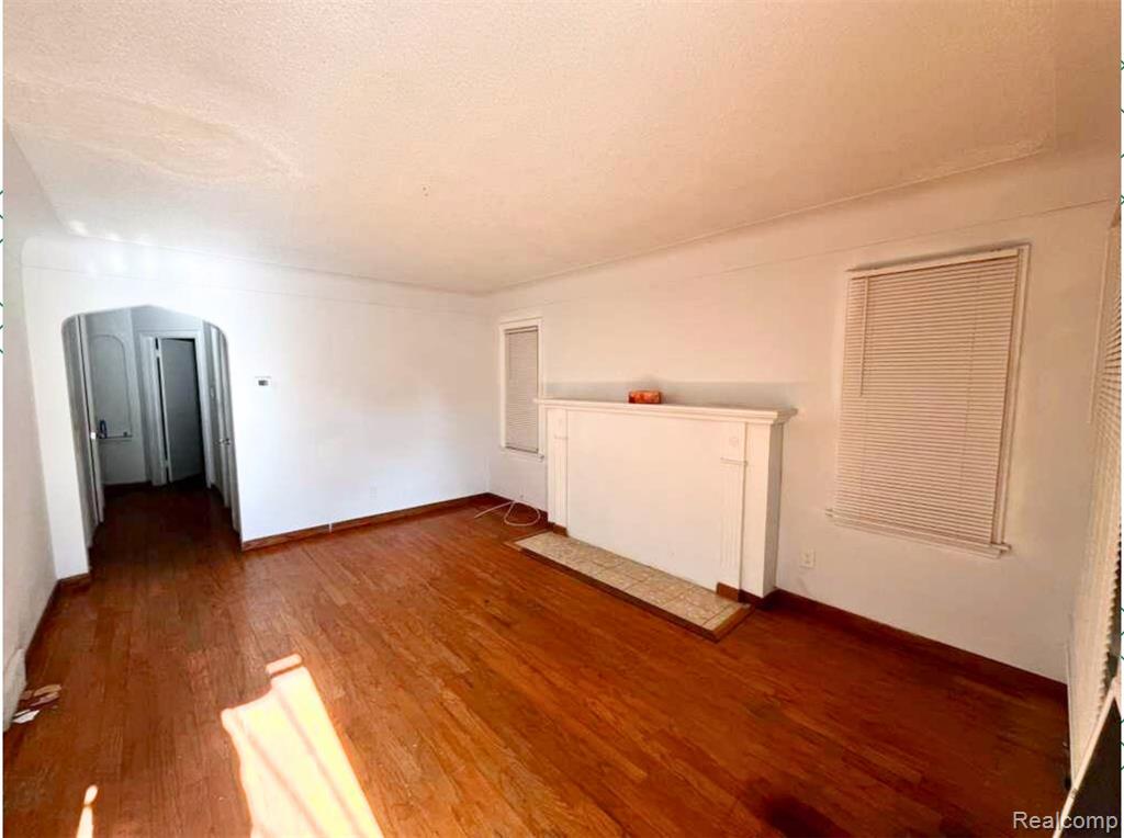 15211 Fairmount Drive, Detroit, MI 48205 — Photo 7