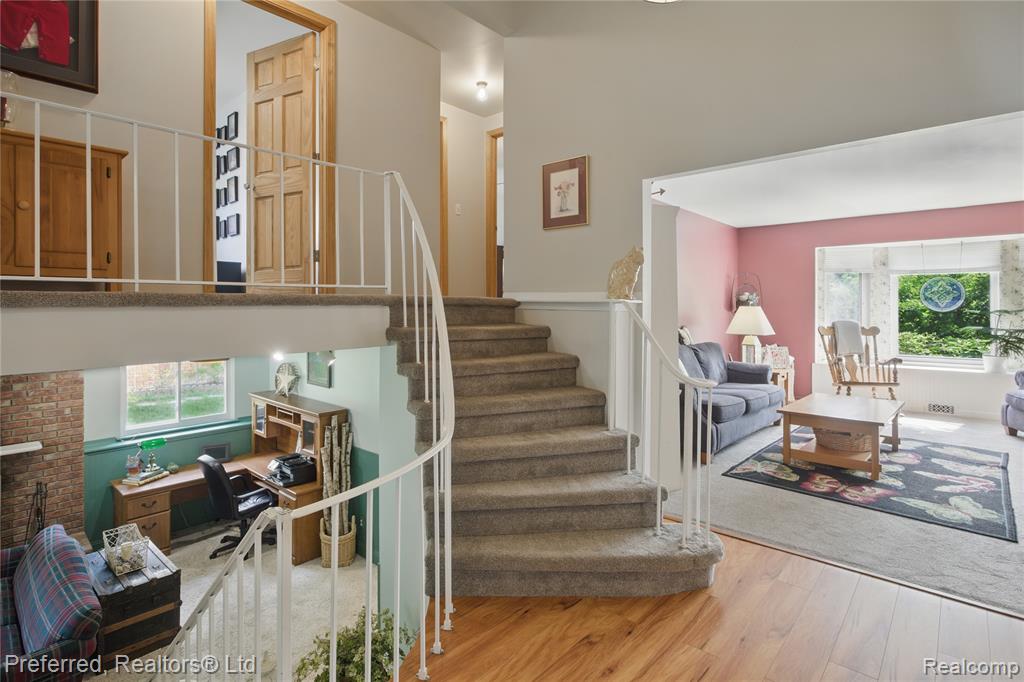 8530 Elmhurst Street, Canton, MI 48187 — Photo 18