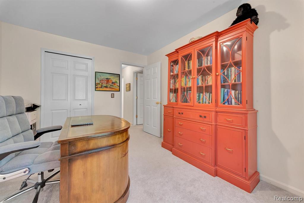 573 NAKOMIS Trail, Lake Orion, MI 48362 — Photo 41