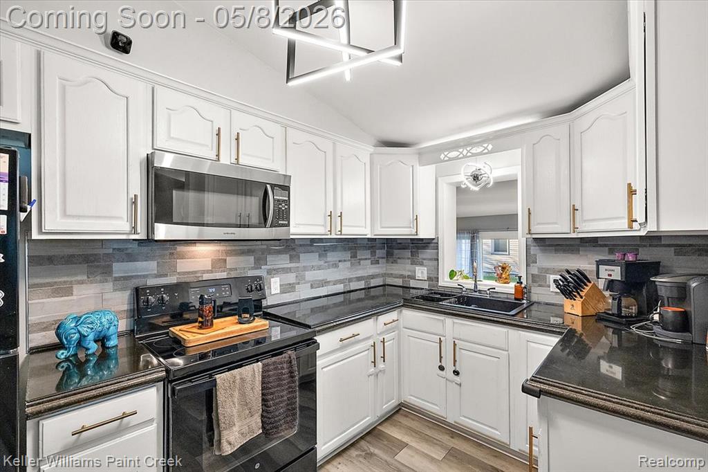 814 Cypress Drive, Davison, MI 48423 — Photo 33